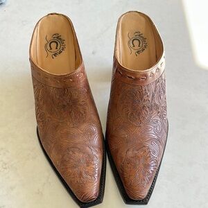 Charlie 1 Horse Leather Slip-On Mule - Tan